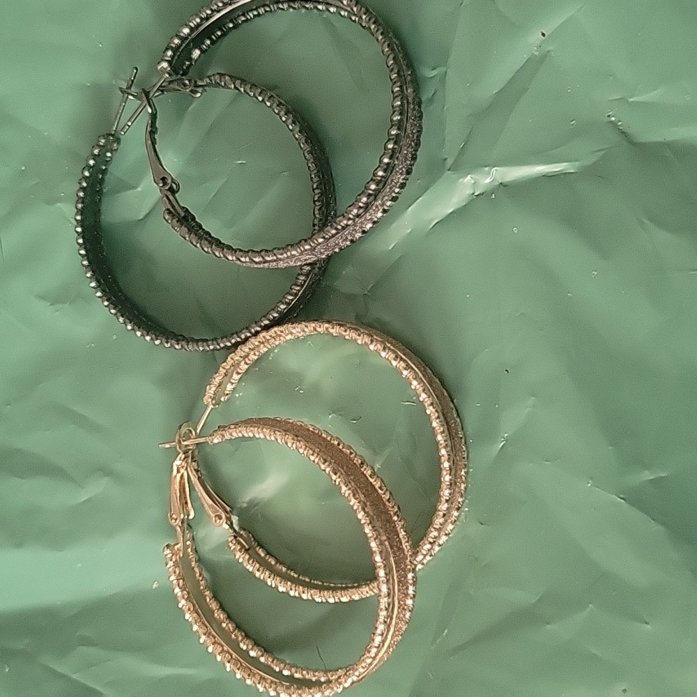 Elegant Gold and Black Hoop Earrings